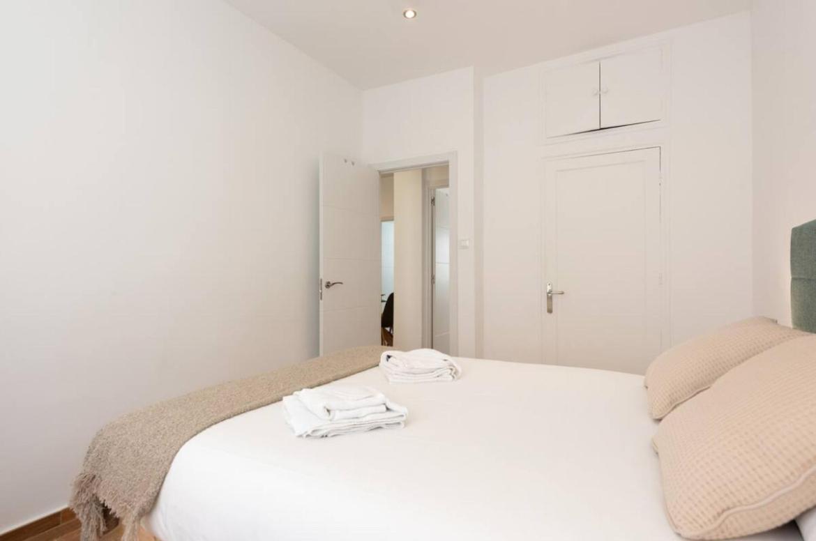 Bokeron Host - Soho Malaga Apartment Bagian luar foto
