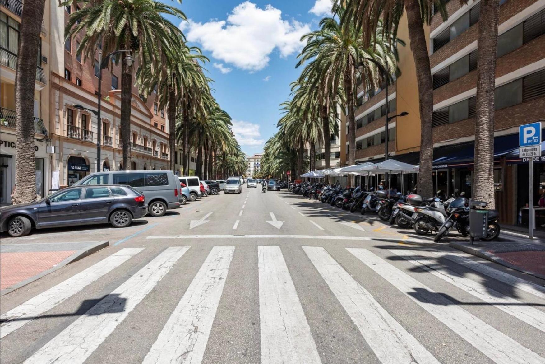 Bokeron Host - Soho Malaga Apartment Bagian luar foto